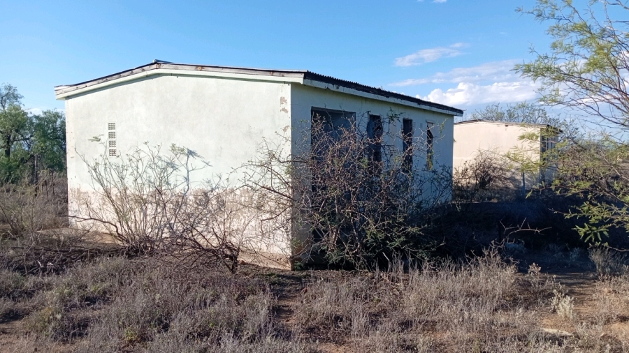 2 Bedroom Property for Sale in Aberdeen Eastern Cape